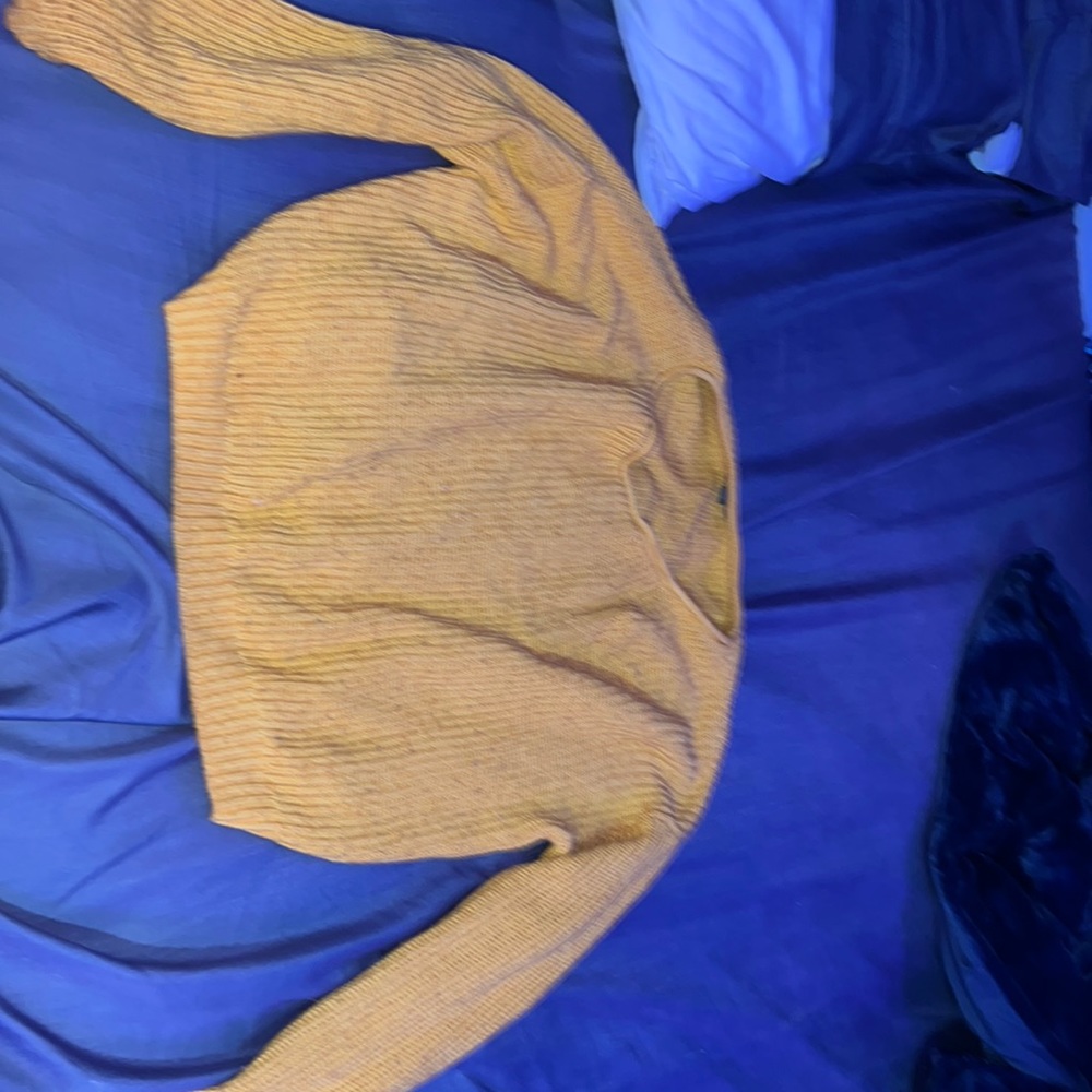 Cute yellow sweater
